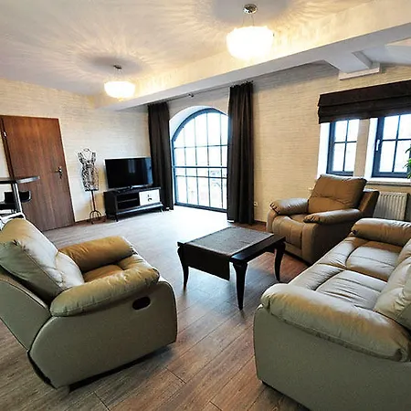 Zamkowa 아파트호텔 3*